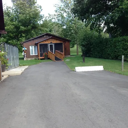 Liftlock Guest House-3